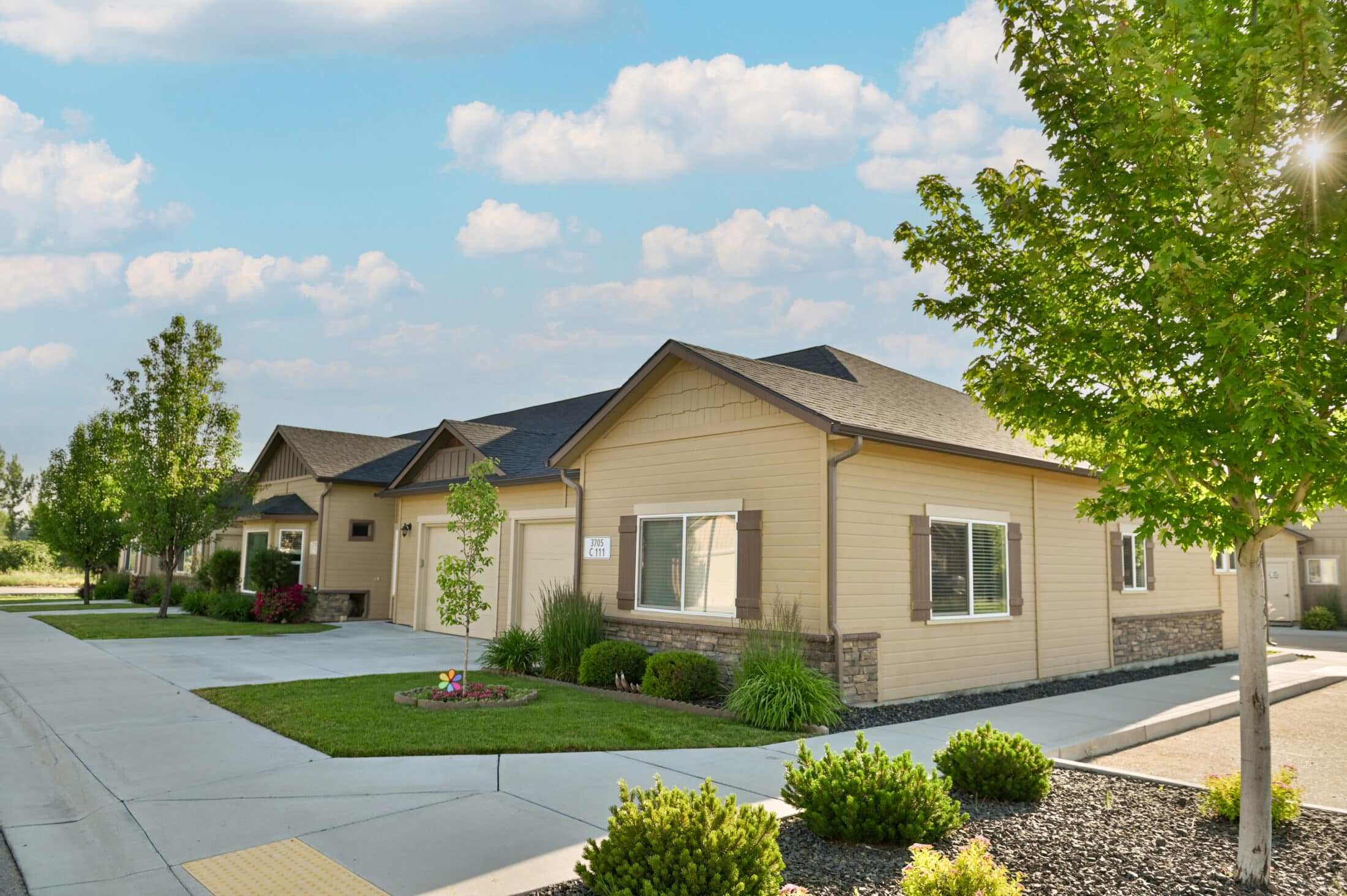 Exterior shot of Edgewood Senior Housing, at Eagle Island Crossing, Independent Cottages