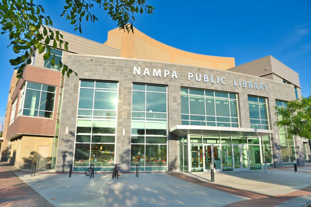 Exterior of Nampa Public Library Square, daytime