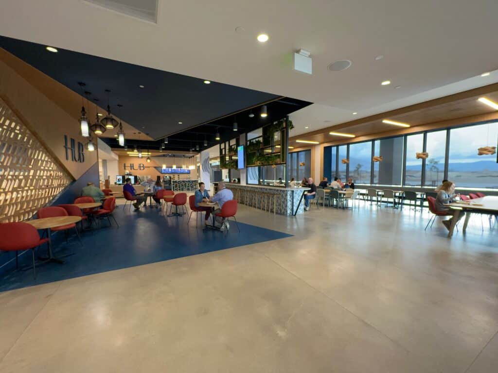 Gardner_Office_Zions Technology Center INT_14 Interior view of Zions Technology Center, eating area