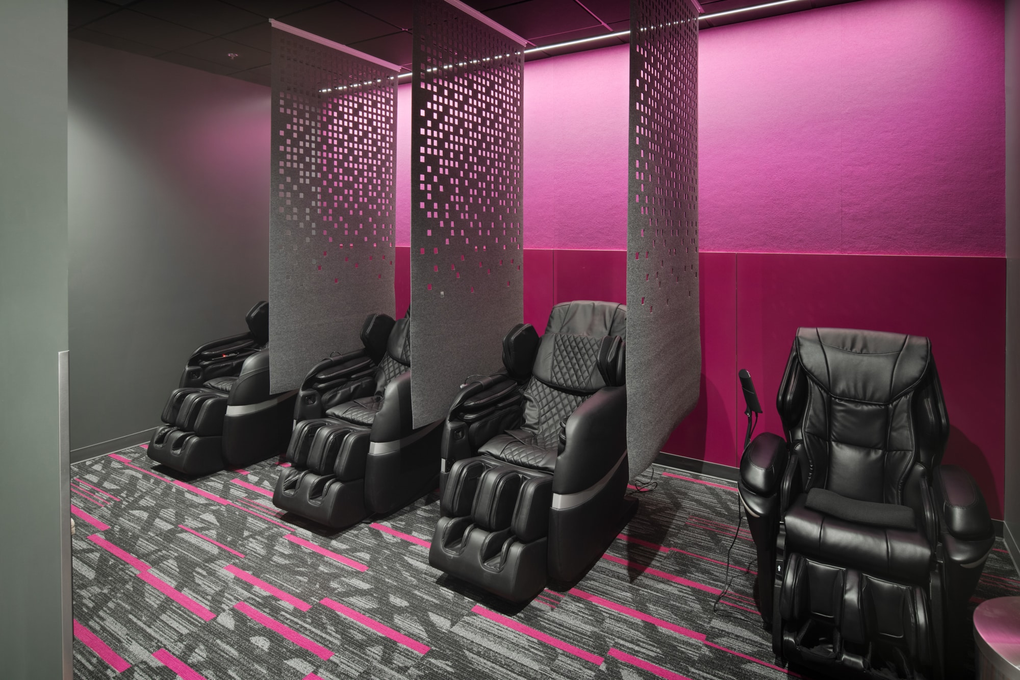 Interior T-Mobile for Business Customer Experience Center