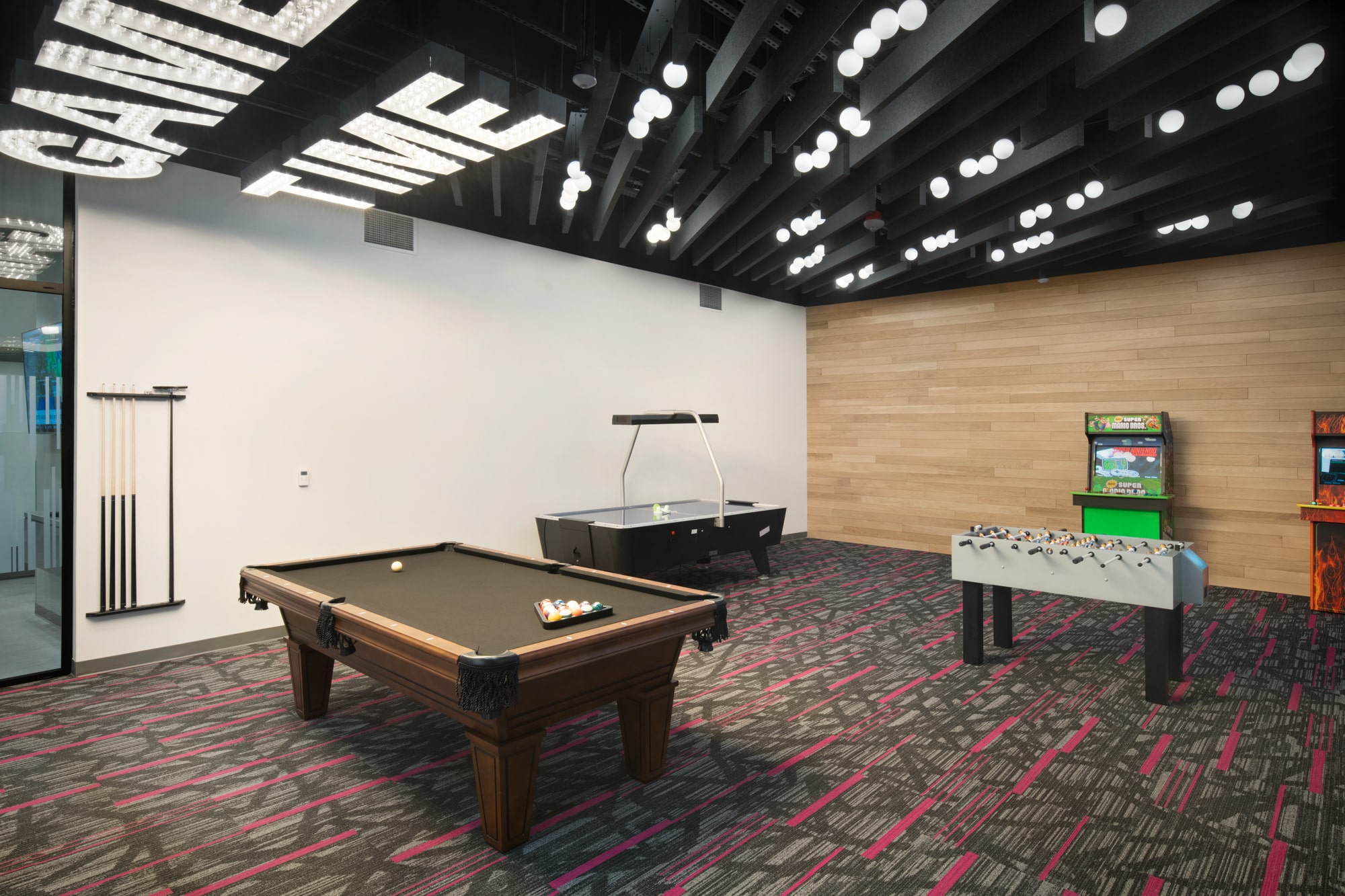 Interior T-Mobile for Business Customer Experience Center