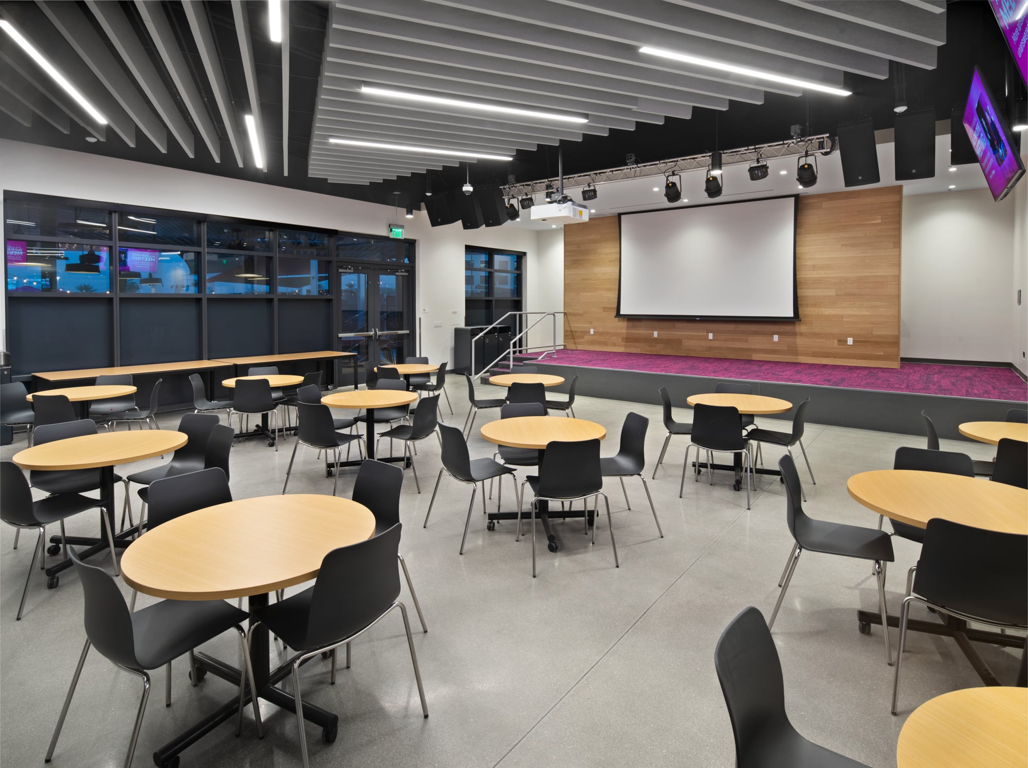 Interior T-Mobile for Business Customer Experience Center